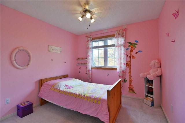 8 Tina Crt, House detached with 4 bedrooms, 3 bathrooms and 6 parking in Brampton ON | Image 13