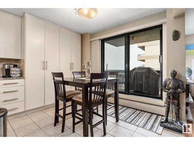 701 - 10155 114 St Nw, Condo with 2 bedrooms, 1 bathrooms and 2 parking in Edmonton AB | Card Image