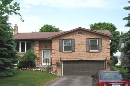 785 Waverly St N, House detached with 3 bedrooms, 3 bathrooms and 6 parking in Oshawa ON | Image 1