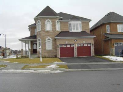 27 Shadow Falls Dr, House detached with 5 bedrooms, 4 bathrooms and 4 parking in Richmond Hill ON | Image 3