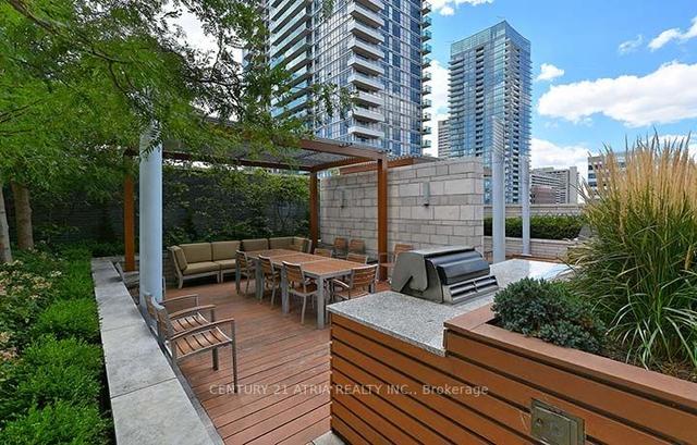 1002 - 25 Broadway Ave, Condo with 2 bedrooms, 2 bathrooms and 1 parking in Toronto ON | Image 35