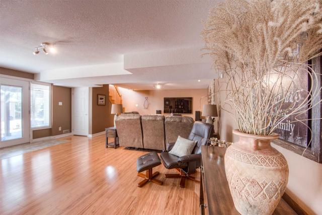 316 Ridgemere Crt, House detached with 3 bedrooms, 4 bathrooms and 4 parking in Kitchener ON | Image 26