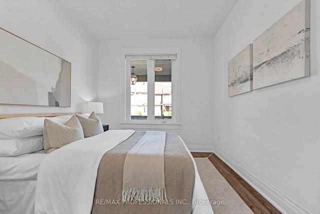 410 Symington Ave, House semidetached with 3 bedrooms, 3 bathrooms and 0 parking in Toronto ON | Image 5