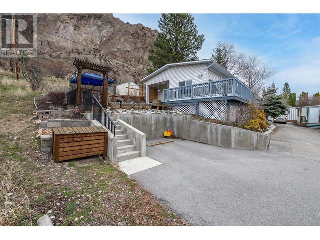 e45 - 4505 Mclean Creek Road, House other with 3 bedrooms, 1 bathrooms and 2 parking in Okanagan Similkameen D BC | Image 12
