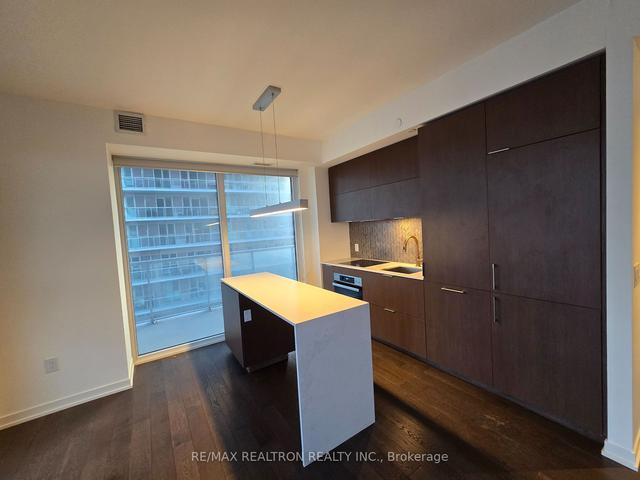 3105 - 20 Richardson St, Condo with 2 bedrooms, 2 bathrooms and 1 parking in Toronto ON | Image 6