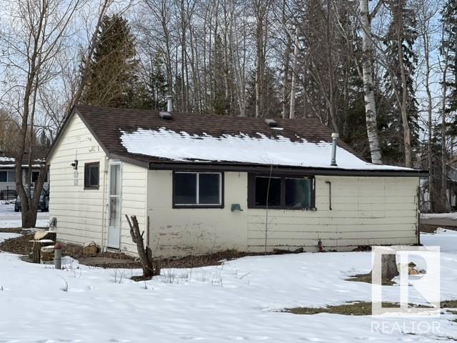 5231 48a Av, House detached with 2 bedrooms, 0 bathrooms and null parking in Alberta Beach AB | Image 4