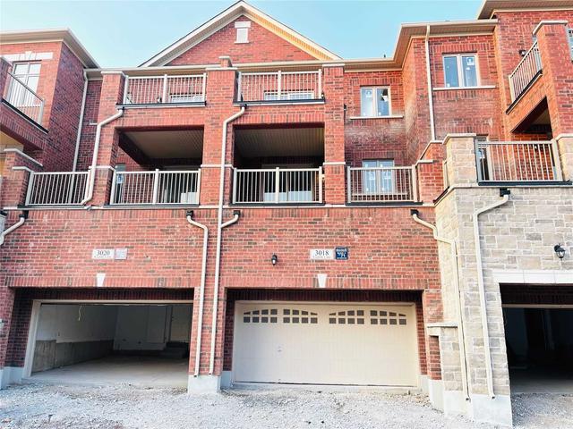 th 71 - 3018 Eighth Line, House attached with 4 bedrooms, 4 bathrooms and 4 parking in Oakville ON | Image 4