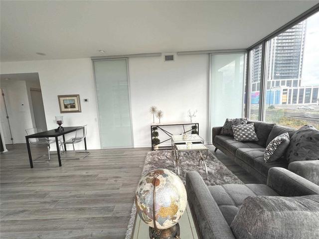 305 - 103 The Queensway Ave, Condo with 2 bedrooms, 2 bathrooms and 1 parking in Toronto ON | Image 2