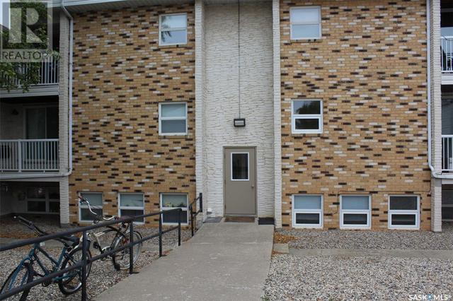 24 - 228 3rd Street, Condo with 2 bedrooms, 2 bathrooms and null parking in Weyburn SK | Image 25