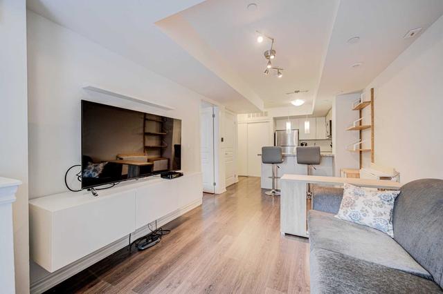 11 - 140 Long Branch Ave, Townhouse with 1 bedrooms, 1 bathrooms and 1 parking in Toronto ON | Image 24