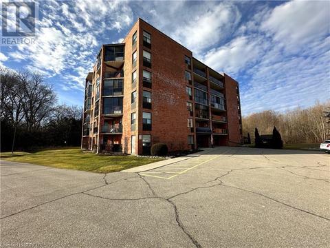 17 Mill Pond Court Unit# 303, Simcoe, ON, N3Y5J9 | Card Image