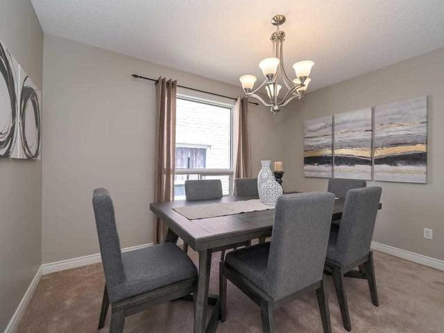 70 Tipton Cres, House detached with 2 bedrooms, 1 bathrooms and 2 parking in Ajax ON | Image 6