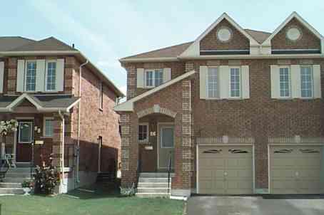 86 Tessler Cres, House semidetached with 3 bedrooms, 3 bathrooms and 3 parking in Brampton ON | Image 1