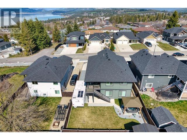 2308 4b Avenue Se, House detached with 4 bedrooms, 3 bathrooms and 2 parking in Salmon Arm BC | Image 57