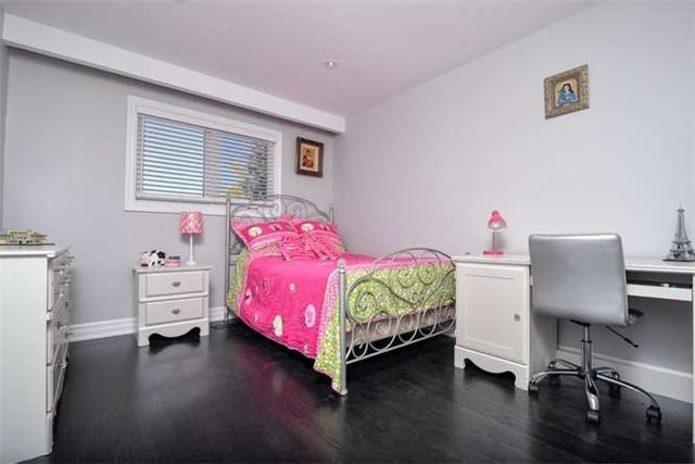 363 Michelle Row, House detached with 3 bedrooms, 4 bathrooms and 2 parking in Mississauga ON | Image 13