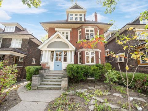 5 Burlington Cres, House detached with 6 bedrooms, 3 bathrooms and 4 parking in Toronto ON | Card Image