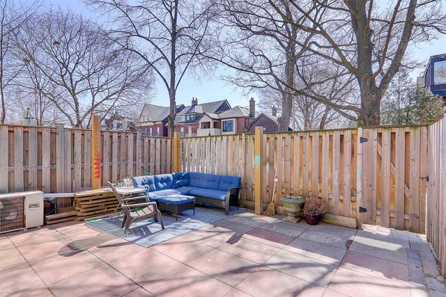 20 - 2 Withrow Ave, Townhouse with 2 bedrooms, 2 bathrooms and 1 parking in Toronto ON | Image 30