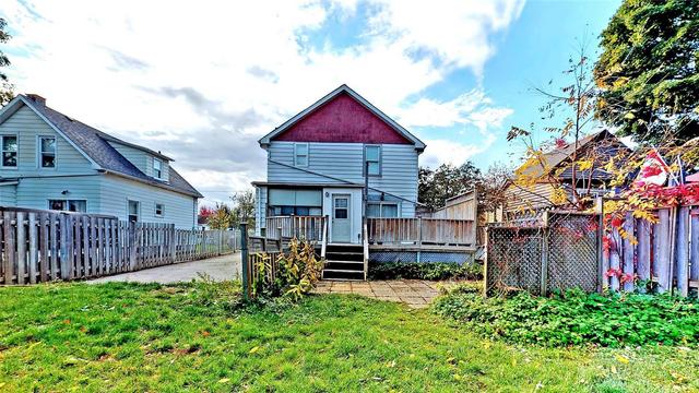 202 Hillside Ave, House detached with 3 bedrooms, 2 bathrooms and 3 parking in Oshawa ON | Image 19