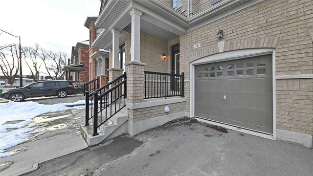16 Thornapple St, House semidetached with 4 bedrooms, 4 bathrooms and 2 parking in Brampton ON | Image 25