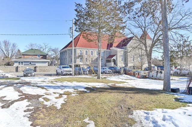 161 Centre St N, House semidetached with 4 bedrooms, 2 bathrooms and 2 parking in Greater Napanee ON | Image 18