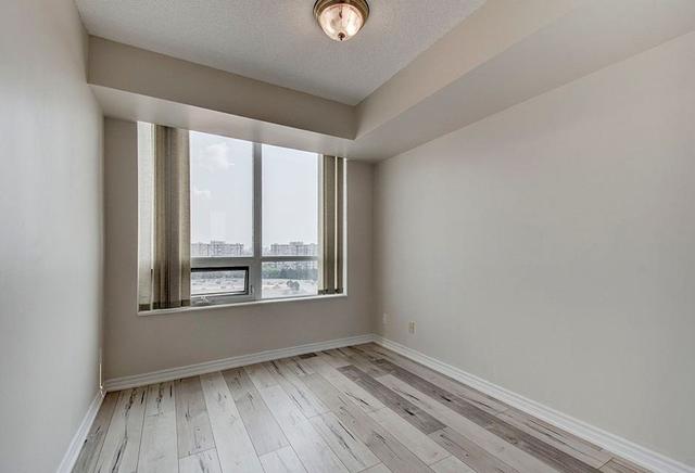 1401 - 88 Promenade Circ, Condo with 2 bedrooms, 2 bathrooms and 1 parking in Vaughan ON | Image 7