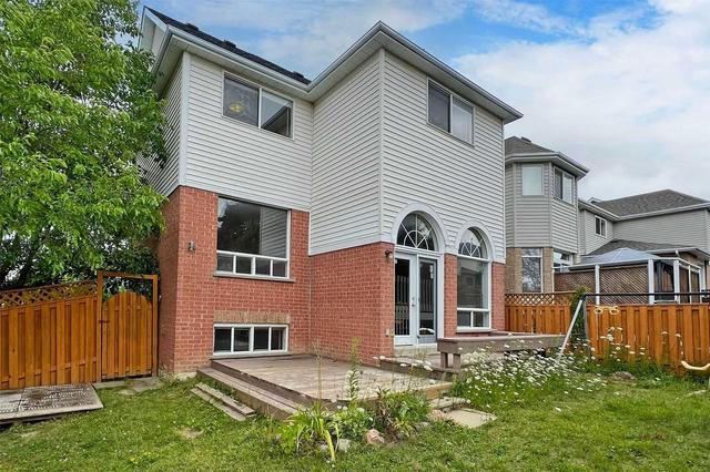 1016 Summitview Cres, House detached with 3 bedrooms, 4 bathrooms and 5 parking in Oshawa ON | Image 22