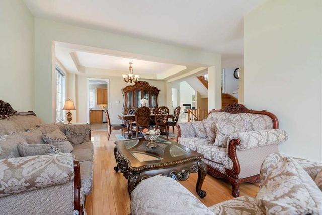 50 Thorndale Rd, House detached with 5 bedrooms, 4 bathrooms and 4 parking in Brampton ON | Image 4