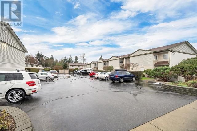 202 - 1537 Noel Ave, House attached with 3 bedrooms, 2 bathrooms and 1 parking in Comox BC | Image 37