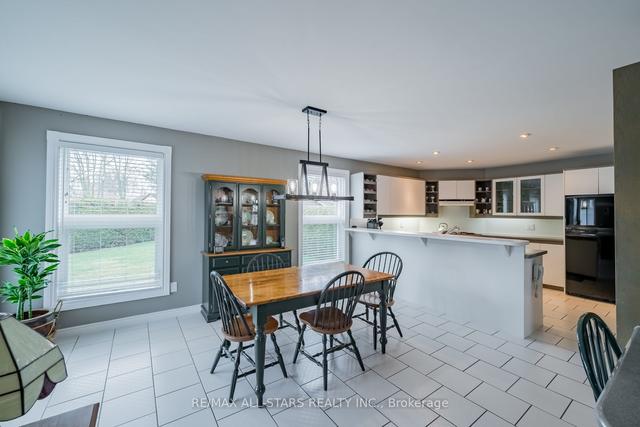 276 Union Ave, House detached with 2 bedrooms, 4 bathrooms and 8 parking in Scugog ON | Image 39