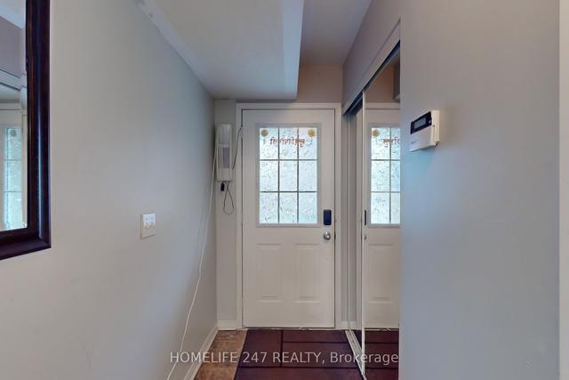 118 Jenkinson Way, Townhouse with 3 bedrooms, 3 bathrooms and 2 parking in Toronto ON | Image 8