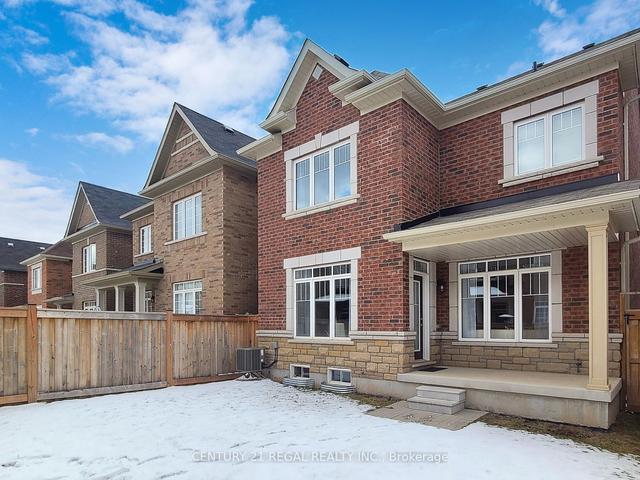 332 John Cramp Path, House detached with 4 bedrooms, 3 bathrooms and 2 parking in Oakville ON | Image 16