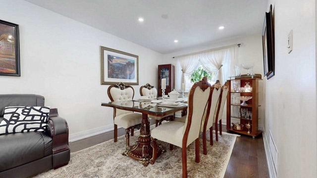 41 Draycott Dr, House detached with 3 bedrooms, 3 bathrooms and 6 parking in Toronto ON | Image 38