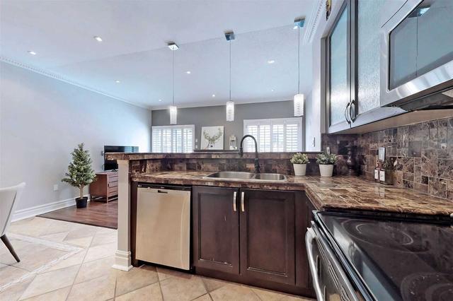 34 Belvia Dr, House semidetached with 4 bedrooms, 3 bathrooms and 3 parking in Vaughan ON | Image 9