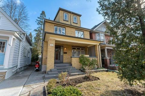 525 Durie St, Toronto, ON, M6S3G8 | Card Image