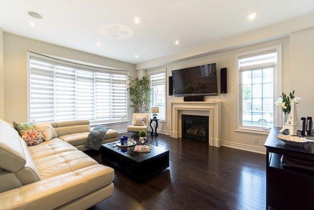 300 Poetry Dr, House detached with 4 bedrooms, 4 bathrooms and 4 parking in Vaughan ON | Image 10