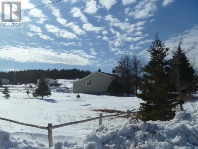 147 Main Highway, House detached with 3 bedrooms, 1 bathrooms and null parking in Heart's Delight Islington NL | Image 5