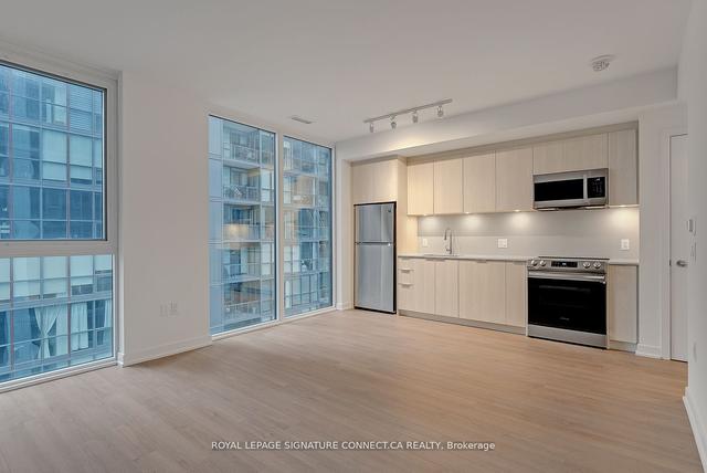 1408 - 357 King St W, Condo with 2 bedrooms, 2 bathrooms and 0 parking in Toronto ON | Image 24