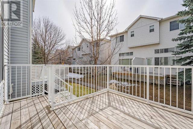 916, - 7038 16 Avenue Se, House attached with 3 bedrooms, 1 bathrooms and 2 parking in Calgary AB | Image 34