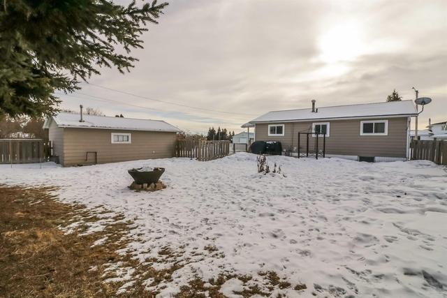 4844 51 Ave, House detached with 4 bedrooms, 2 bathrooms and 4 parking in Eckville AB | Image 21