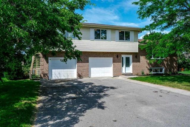 1880 Parkwood Circ, House detached with 3 bedrooms, 3 bathrooms and 6 parking in Peterborough ON | Image 12