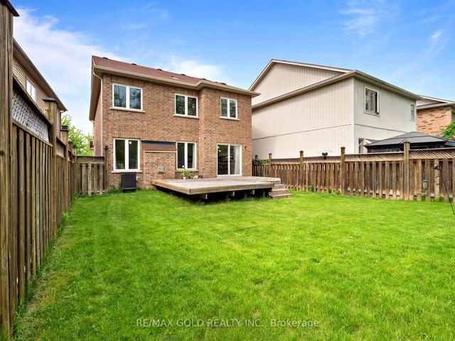 77 Wilfrid Laurier Cres, House detached with 4 bedrooms, 3 bathrooms and 4 parking in St. Catharines ON | Image 25