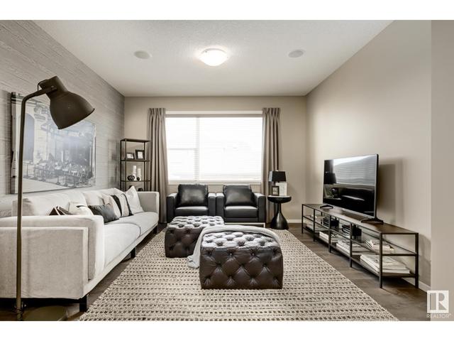 22830 82a Av Nw, House detached with 3 bedrooms, 2 bathrooms and 4 parking in Edmonton AB | Image 7