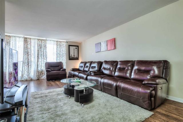 2508 - 5 Massey Sq, Condo with 2 bedrooms, 1 bathrooms and 1 parking in Toronto ON | Image 20