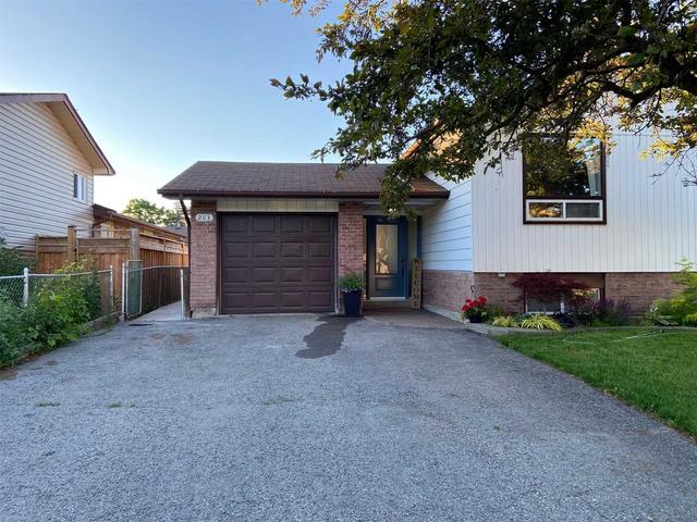 203 Michael Blvd, House detached with 1 bedrooms, 1 bathrooms and 1 parking in Whitby ON | Image 3
