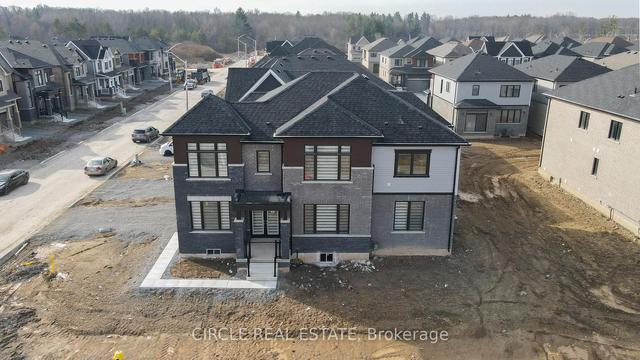 41 Lavender Rd, House detached with 4 bedrooms, 3 bathrooms and 5 parking in Thorold ON | Image 1