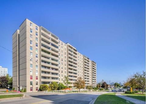 302 - 2 Glamorgan Ave, Condo with 2 bedrooms, 1 bathrooms and 1 parking in Toronto ON | Card Image