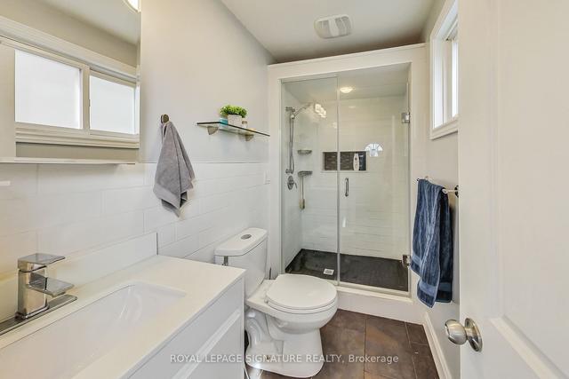 127 Shanly St, House semidetached with 3 bedrooms, 3 bathrooms and 2 parking in Toronto ON | Image 8