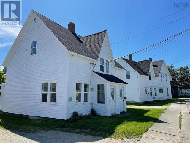 5 Kempt Street, House other with 0 bedrooms, 0 bathrooms and null parking in Yarmouth NS | Image 2