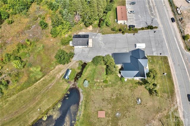 7417 Road 506 Road, House detached with 3 bedrooms, 2 bathrooms and 20 parking in North Frontenac ON | Image 30