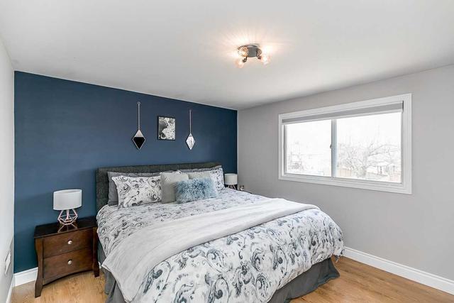 474 Sandhill Crt, House detached with 3 bedrooms, 2 bathrooms and 5 parking in Shelburne ON | Image 17